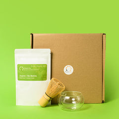 Solaris Geschenkbox, Matcha Packung, Matchabesen und doppelwandiges Teeglas 150 ml