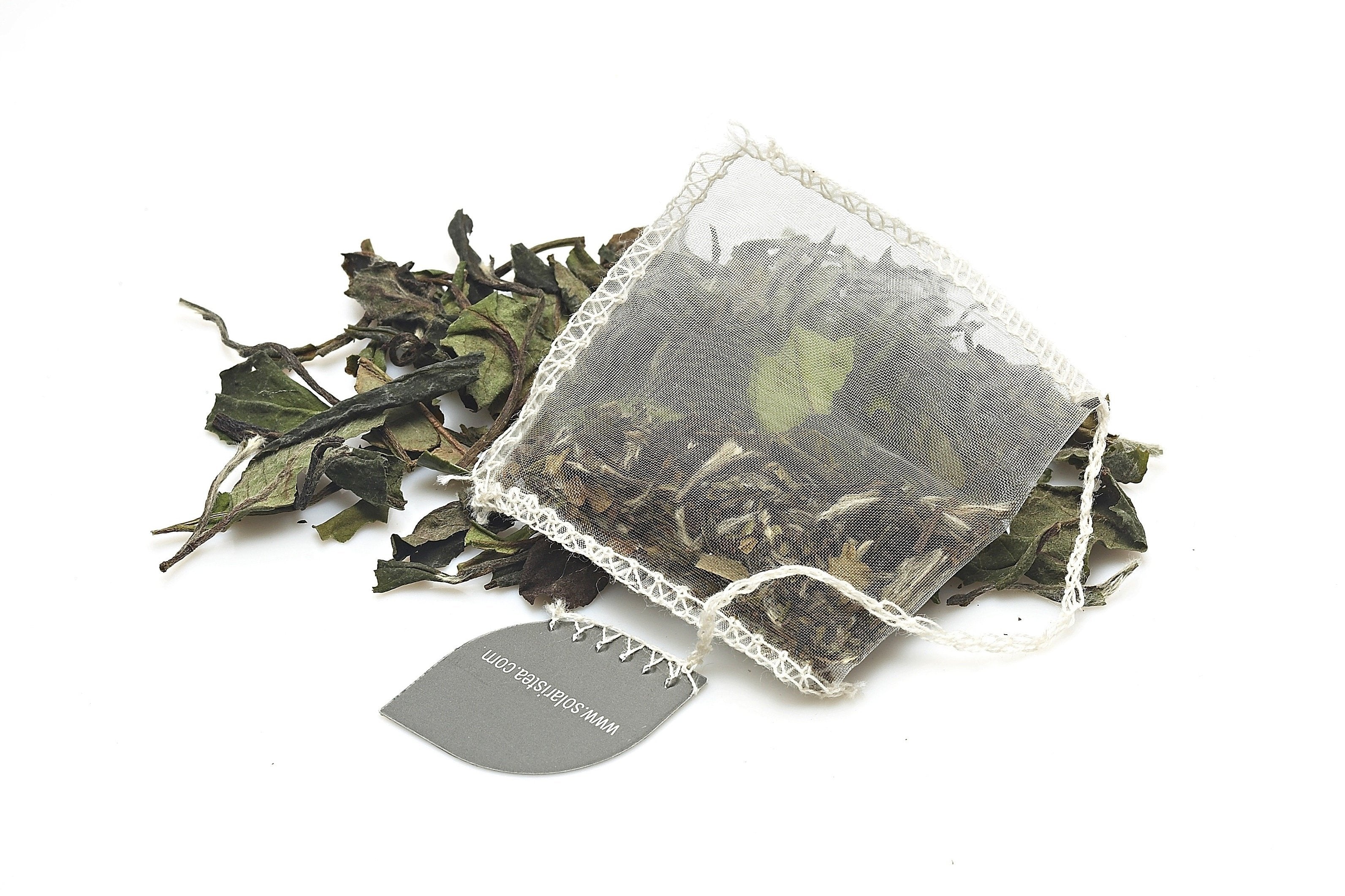 Solaris BIO White Tea genähter Teebeutel, loser Tee sichtbar